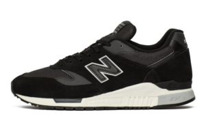 New Balance 840 черно-белые (40-43)