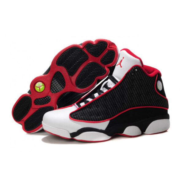 Nike Air Jordan 13 Retro черно-белые с красным (40-45)